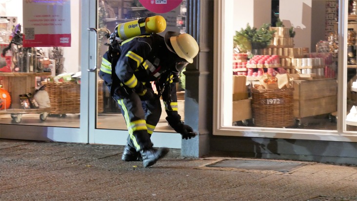 FW Celle: Zwei Einsätze innerhalb vom 30 Minuten für die Celler Feuerwehr