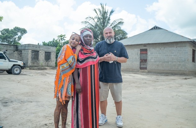 SOS-Kinderdörfer weltweit e.V.: Geballte Hip-Hop Power: Nura Omer und Niko BACKSPIN für die SOS-Kinderdörfer weltweit in Tansania