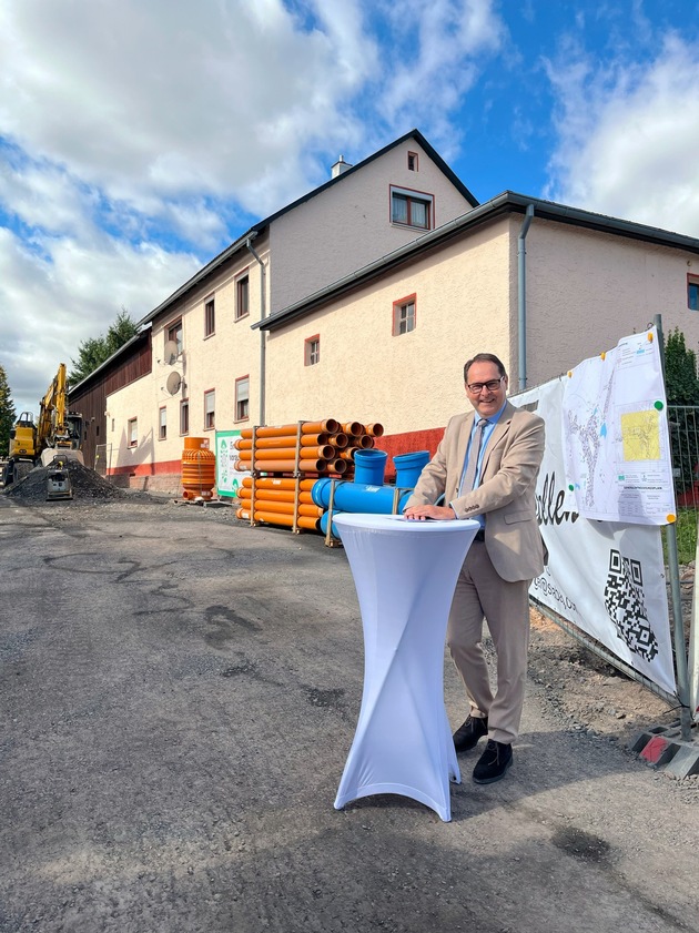 Klimaneutraler Kanalbau in Lindenberg: Wasserwerke Sonneberg erhalten Bauherrenzertifikat für den Einsatz nachhaltiger Rohrsysteme