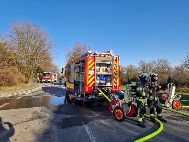 FW-EN: Feuerwehren Gevelsberg und Wetter (Ruhr) bekämpfen Wohnungsbrand an der Stadtgrenze