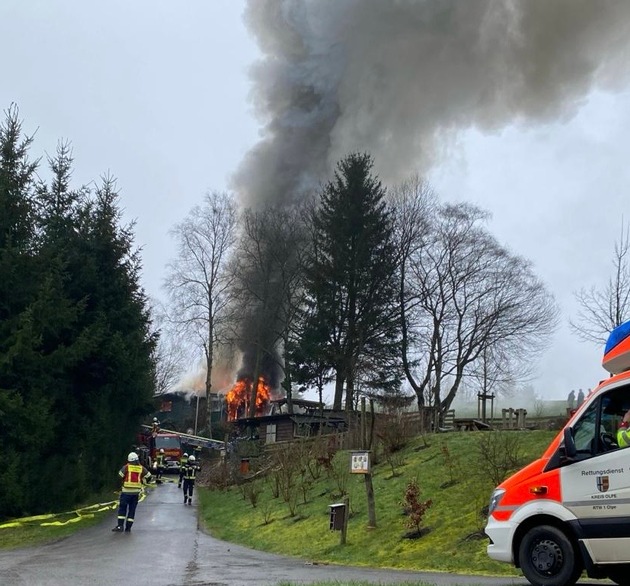 FW Drolshagen: Gebäudebrand in Stupperhof
