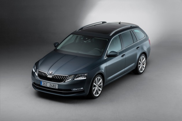SKODA KODIAQ und OCTAVIA COMBI erhalten &apos;Red Dot Award&apos; für herausragendes Produktdesign (FOTO)