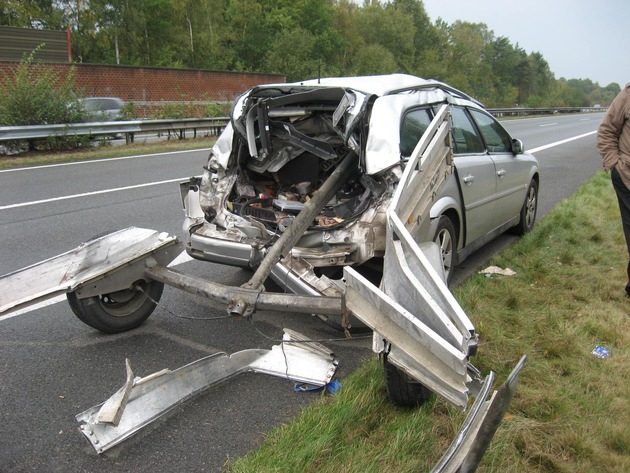 POL-WL: Wochenendmeldung der Autobahnpolizei Winsen (L.) Zeitraum: Fr. 09.10.2009 bis So. 10.10.2009 (13 Uhr)