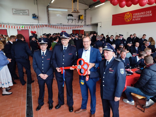 FW-KLE: Baukosten von 1,397 Millionen: Neues Feuerwehrgerätehaus in Huisberden offiziell eingeweiht