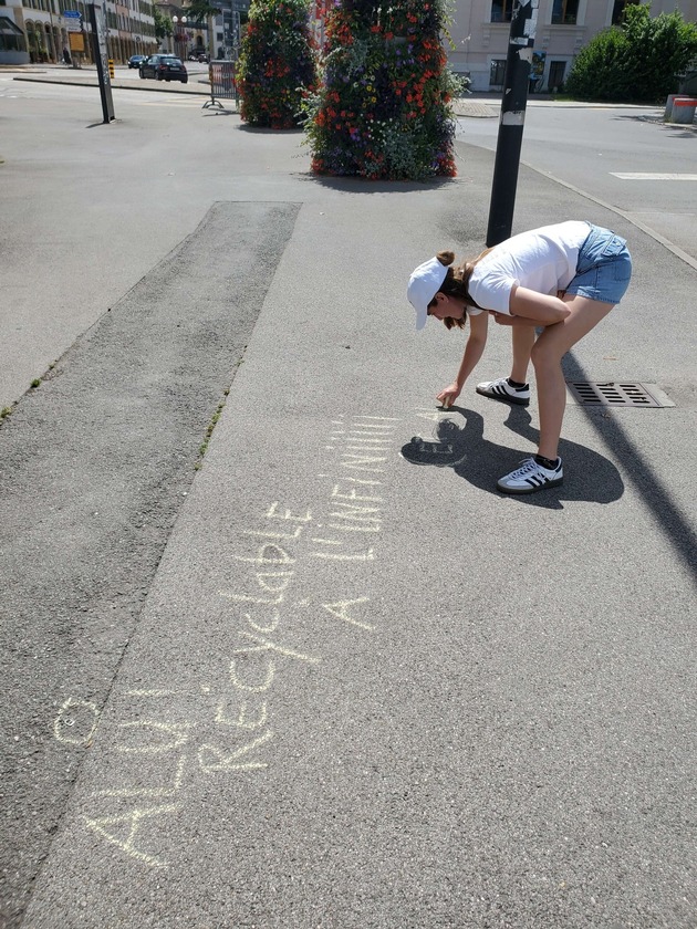 Communiqué: «Des dessins créatifs contre les déchets sauvages laissent une impression durable»