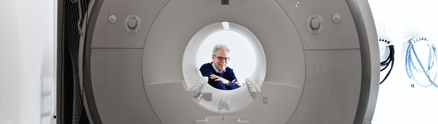 Jens Frahm erhält Werner-von-Siemens-Ring für medizinische Magnetresonanztomographie / MRT ist heute ein etabliertes Diagnoseverfahren und verbessert so die medizinische Versorgung erheblich