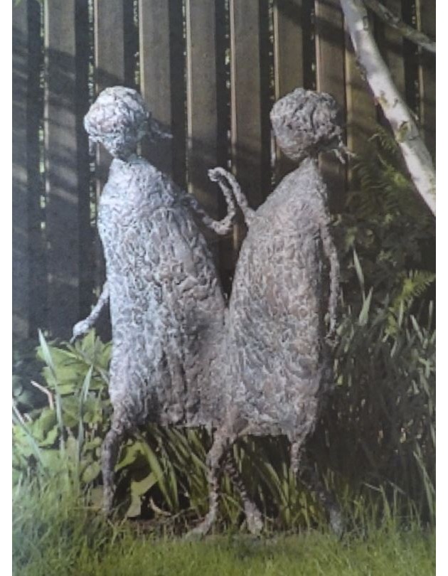 POL-SE: Elmshorn - Diebstahl von zwei Bronzefiguren