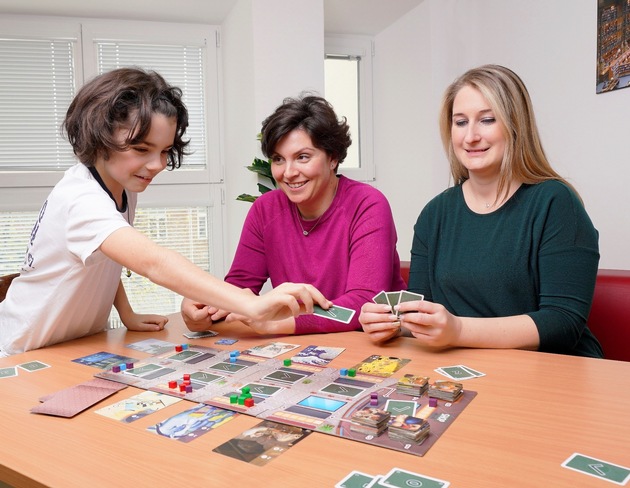 Presseinfo Piatnik | Das kunstvolle Familienspiel "Art Gallery" zeigt die prächtigsten Meisterwerke der Welt