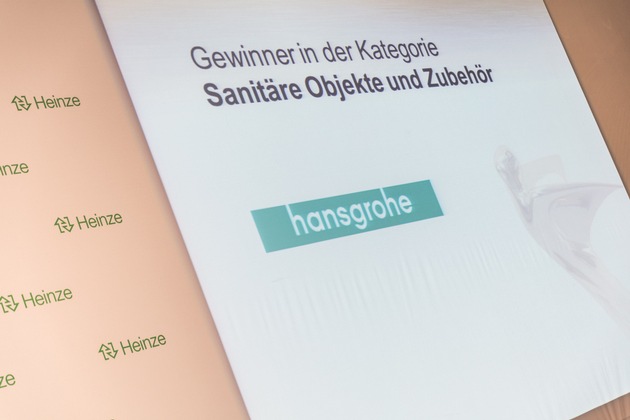 Eine der beliebtesten Marken bei Architekten und Planer: Gold für Hansgrohe beim Architects&apos; Darling Award 2016 im Bereich &quot;Sanitäre Objekte und Zubehör&quot;