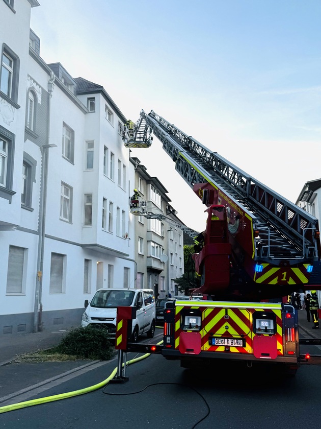 FW-GE: Wohnungsbrand in Gelsenkirchen Schalke-Nord