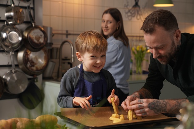 iglo bringt das vegane Fischstäbchen-Original auf den Markt / Erfinder der Fischstäbchen ködert mit veganer Variante