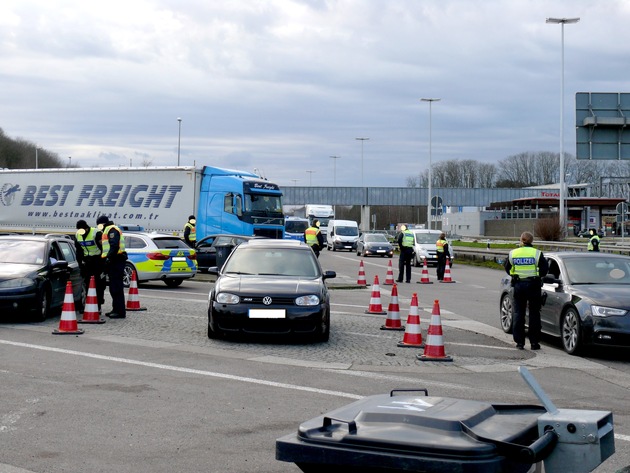 BPOL NRW: Bundespolizei intensiviert im Raum Aachen, Heinsberg und Euskirchen die Grenzüberwachung