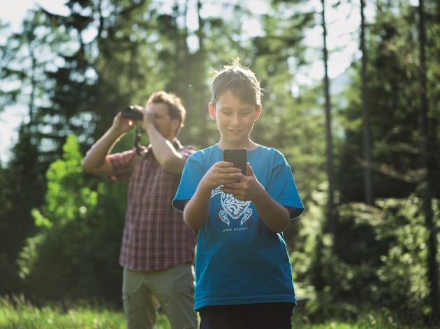 Abenteuer daheim: mit dem Fernglas neue Blickwinkel entdecken