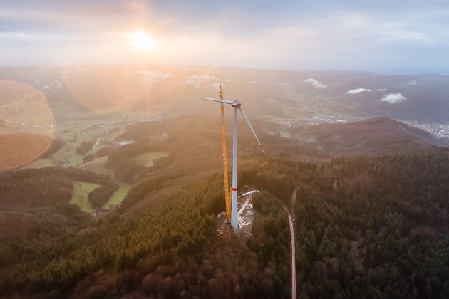 Badenova-Pressemeldung: Großtransporte für den Windpark Sirnitz/Dreispitz gehen weiter
