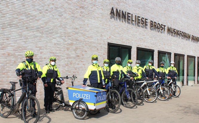 POL-BO: Schwerpunktaktion in Bochum: Polizei tritt für mehr Sicherheit in die Pedale