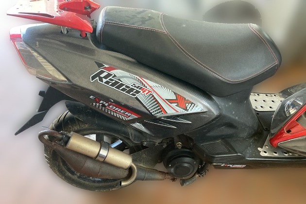 POL-OH: Gefährlicher Eingriff in den Straßenverkehr - Versuchter Einbruch - Roller gefunden - Besitzer gesucht