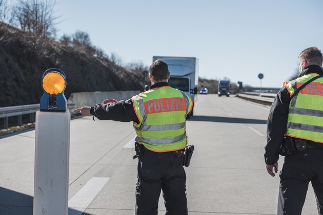 BPOLD PIR: Bundespolizei in Sachsen blickt auf 8 Wochen Grenzkontrollen zur Tschechischen Republik zurück