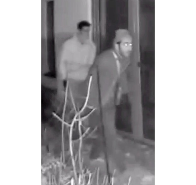POL-D: Versuchter Einbruchsdiebstahl in Stockum - Polizei fahndet mit Fotos nach unbekannten Tätern - Wer kennt die drei Männer?