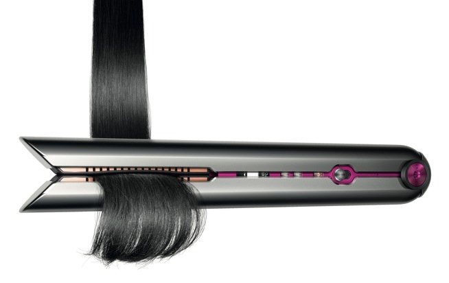 Dyson GmbH: Der neue Dyson Corrale: Der einzige Haarglätter mit biegsamen Heizplatten - Verbessertes Stylen - 50 Prozent weniger Haarschäden(1) - Mit und ohne Kabel verwendbar (FOTO)