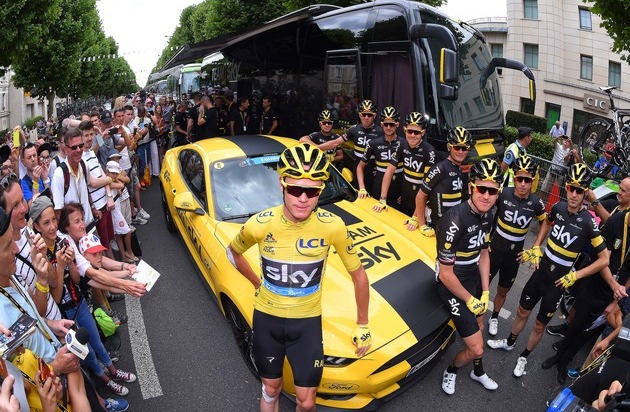 Ford-Werke GmbH: Ford feiert den Tour de France-Sieg mit Christopher Froome und Team Sky