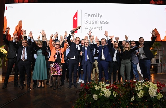 Family Business Award / AMAG: Family Business Award - Familienunternehmen können sich ab jetzt bewerben!