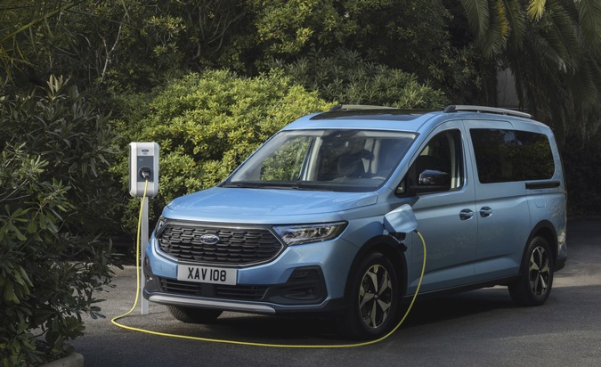 Ford Tourneo Connect PHEV: Elektrifizierter Plug-inHybridantrieb macht den Familienfreund noch attraktiver