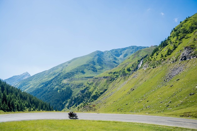 MotorradreifenDirekt.de: Urlaub zu Hause - Die schönsten Sommerrouten quer durchs Land