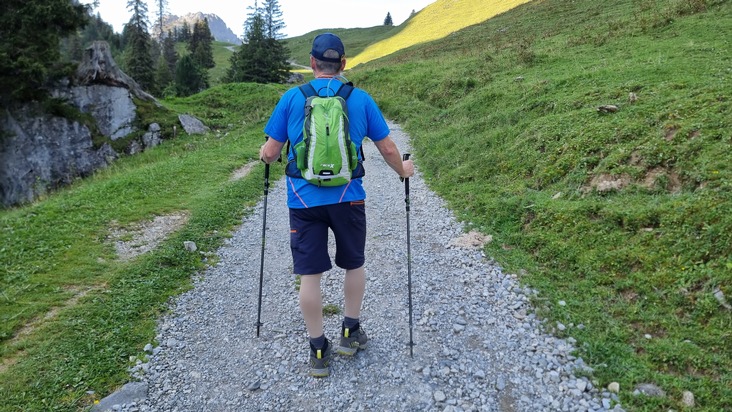 Ganzheitliche Therapie bei venöser Insuffizienz / &quot;Gefühle und Bedürfnisse ehrlich auszusprechen und sich darüber auszutauschen, kann den Umgang mit einer chronischen Erkrankung erleichtern.&quot;