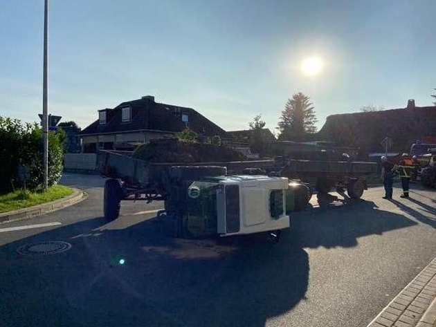 POL-STD: Fußgänger verletzt - Polizei Horneburg sucht unbekannte Unfallverursacherin, Traktor umgestürzt - Polizei Jork sucht unbekannten Unfallverursacher