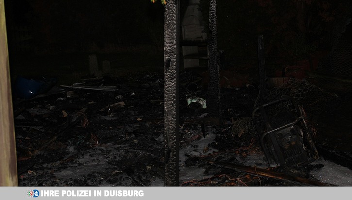 POL-DU: Rumeln-Kaldenhausen: Gartenlaube ausgebrannt - Zeugen gesucht