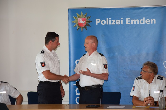 POL-LER: ++ Polizeihauptkommissar Stefan Reuwsaat mit der Aufgabe als Leiter des Einsatz- und Streifendienstes im Polizeikommissariat Emden beauftragt++