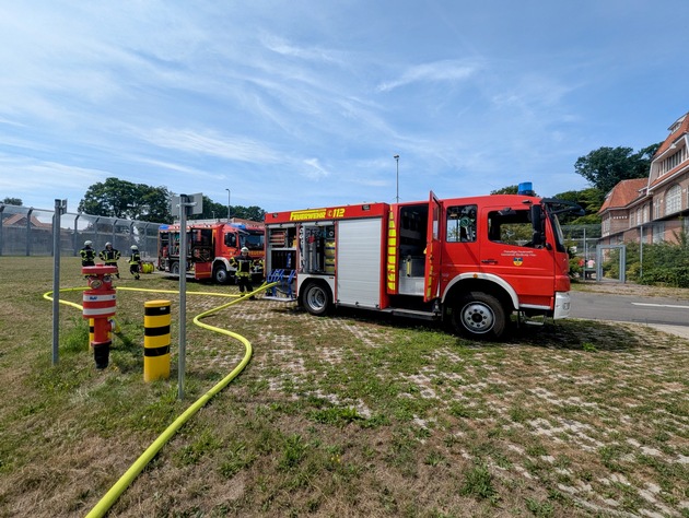 FW-KLE: Zimmerbrand auf Forensischer Station der LVR-Klinik Bedburg-Hau