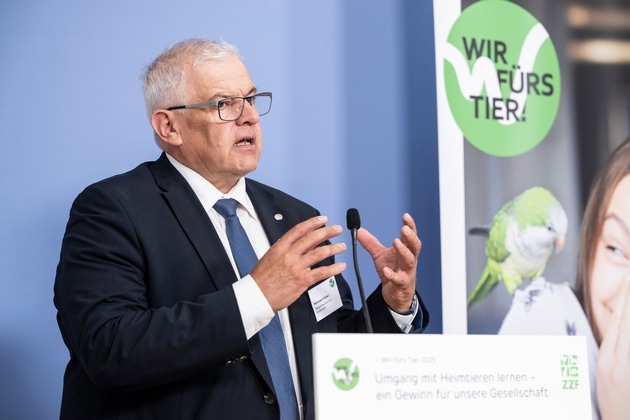 Dialogtagung „Wir fürs Tier“: Politische Unterstützung für Vermittlung von Wissen über Heimtiere gefordert