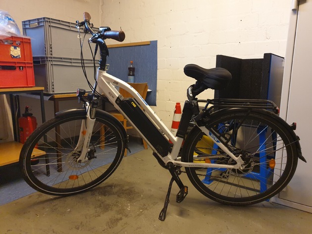 POL-WL: Mutmaßlich gestohlenes E-Bike sichergestellt - Polizei sucht Eigentümer