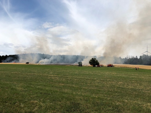 POL-PDTR: Flächenbrand in Achtelsbach