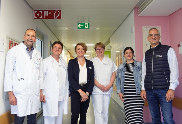 Presse-Information: Edeka-Mitarbeitende unterstützen Palliativstation am Ortenau Klinikum Offenburg-Kehl