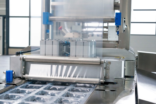 GEA presents new thermoformer packaging machine at Fachpack