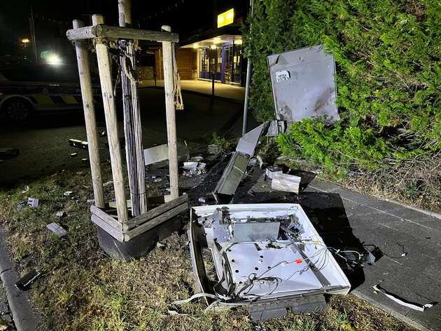 POL-SO: Erneute Sprengungen von Zigarettenautomaten