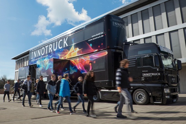 InnoTruck in Tauberbischofsheim (29.-30.11.) / Mobile Erlebnisausstellung macht Lust auf Zukunftstechnologien
