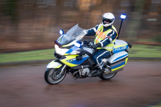 POL-LG: ++ &quot;Mit Umsicht in die Saison!&quot; ++ Motorradsaison 2021 hat begonnen ++ Polizei mahnt Geschwindigkeiten nicht zu überschreiten ++ Die Polizei bittet alle Verkehrsteilnehmer um ...