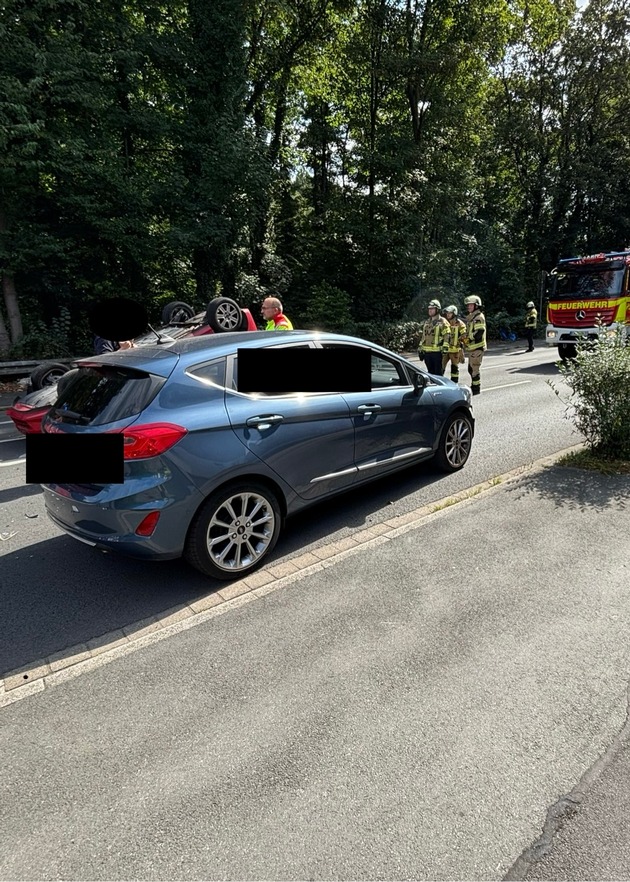 FW-EN: Schwere Verkehrsunfall am Mittag auf der Straße Herdecker Bach B54