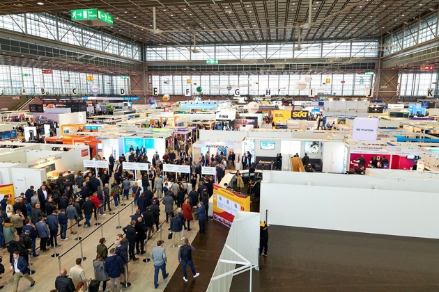 140 Jahre Automobil – und die nächste Evolutionsstufe live auf der „Flotte!“