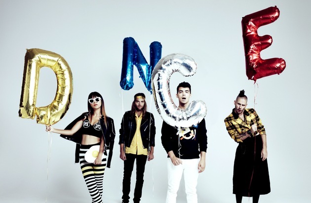 Universal International Division: DNCE erobern mit Sommer-Hymne "Cake By The Ocean" Platz 1 der deutschen Airplaycharts