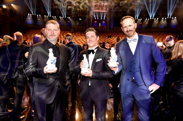 Zwei Auszeichnungen beim Bayerischen Fernsehpreis für Sky Produktionen