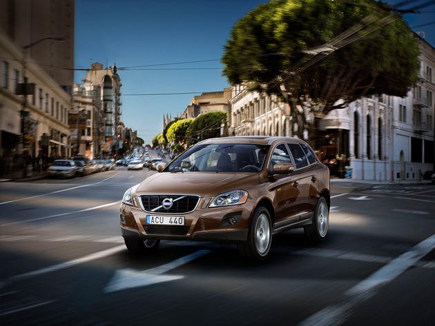 Les premières images de la nouvelle XC60 - la Volvo la plus sûre et la plus sublime de tous les temps