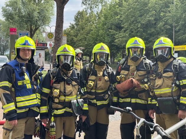 FW-PI: Brand in Tiefgarage am Wedeler Bahnhof - Großalarm am Samstagvormittag