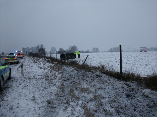 POL-WL: Wochenendmeldung 22.-24.02, Autobahnpolizeikommissariat Winsen/Luhe