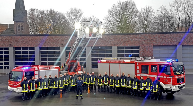 FW-E: Feuerwehrmann aus Sydney zu Gast bei der Feuerwehr Essen