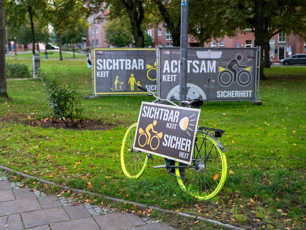 POL-LG: ++ #Herbstgefahren im Straßenverkehr ++ landesweite Aktion &quot;Sichtbarkeit=Sicherheit&quot; in Lüneburg präsent!&quot; ++ ACHTSAMKEIT &amp; SICHTBARKEIT IN DER DUNKLEN JAHRESZEIT ++