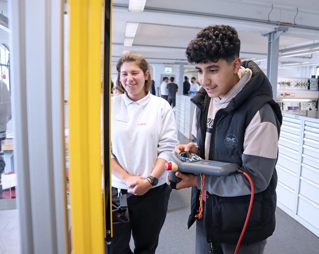 Presseinformation: Tag der offenen Ausbildung bei Brose in Coburg